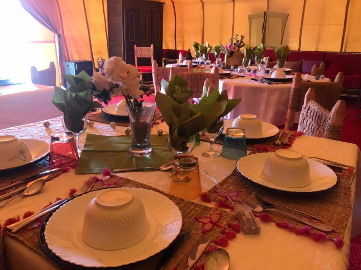 Karim Sahara Prestige Hotel Zagora Bagian luar foto